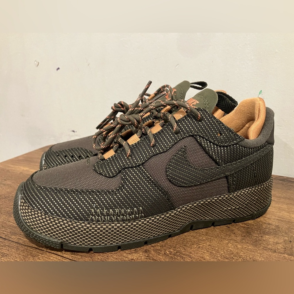 Nike Women's Olive Green and Tan Sneakers